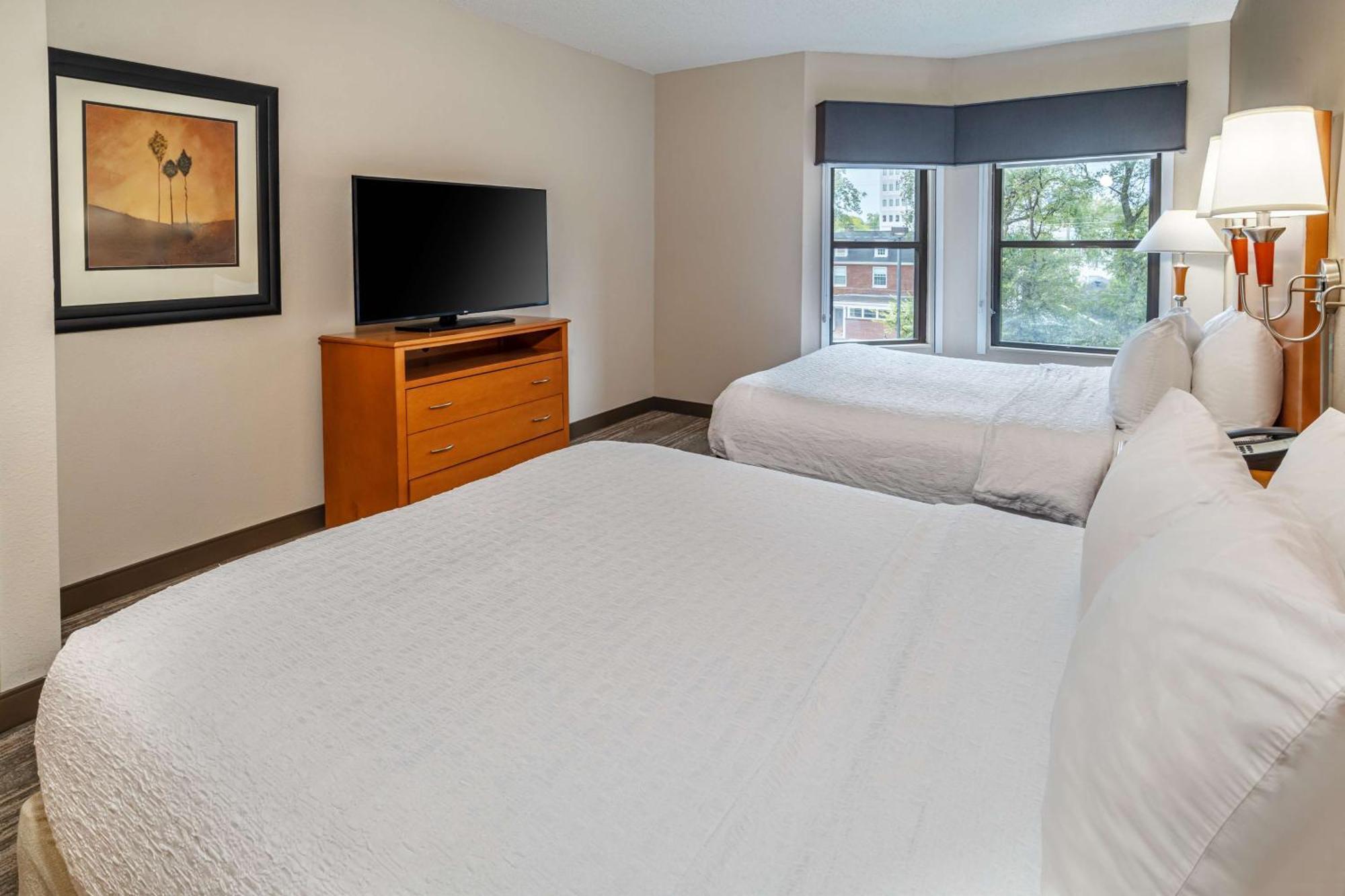 Hampton Inn&Suites Nashville-Vanderbilt-Elliston Place Exterior foto