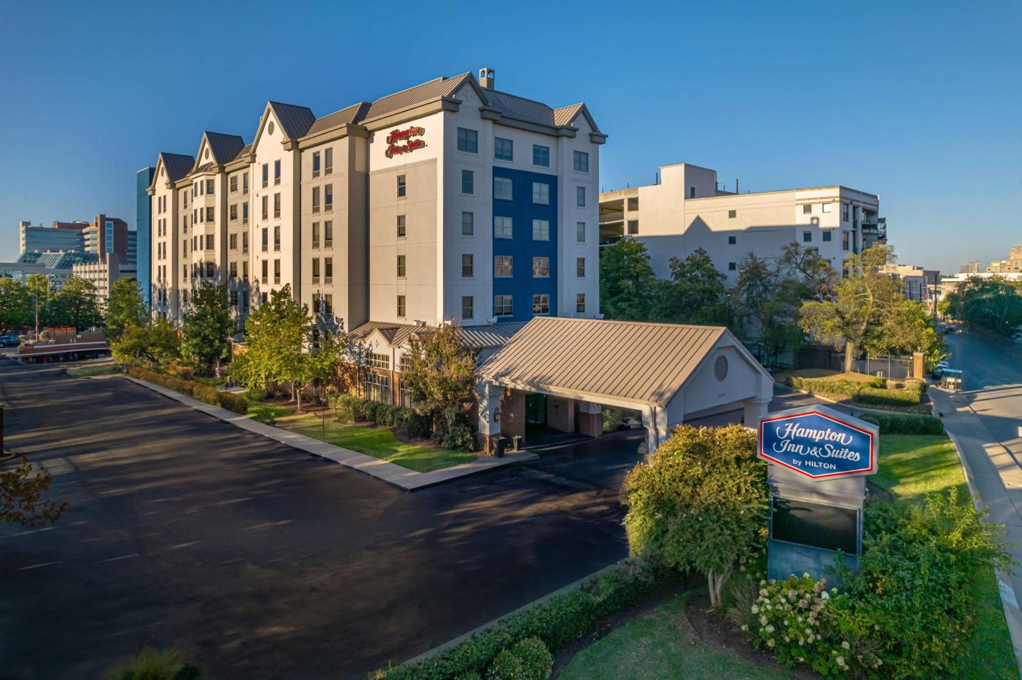 Hampton Inn&Suites Nashville-Vanderbilt-Elliston Place Exterior foto